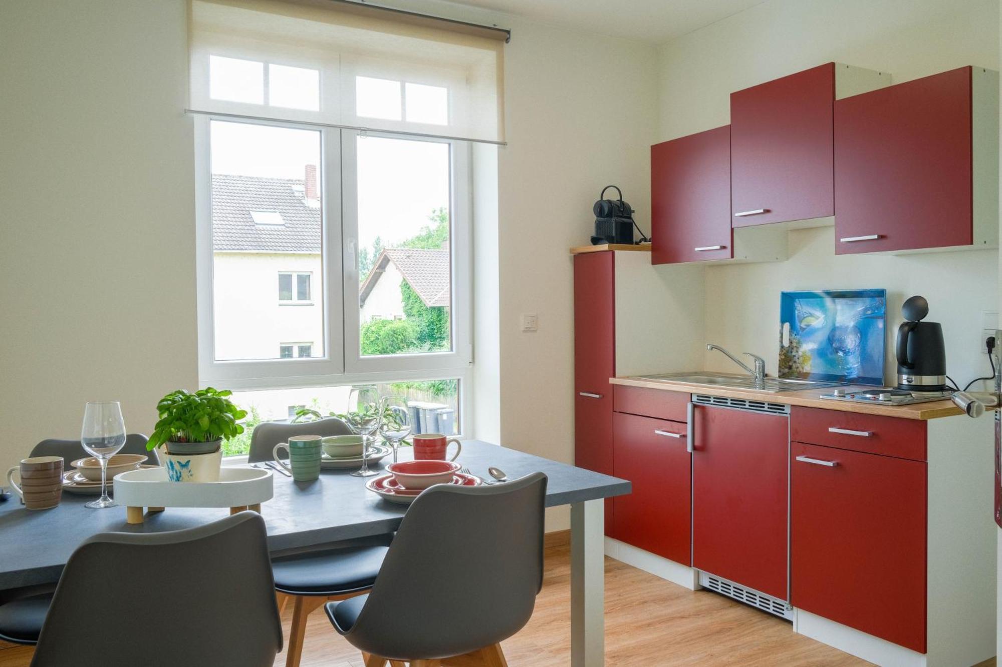 Apartment Dahem-apartments - Ruhig Parkplatz Rhein Main Gebiet Gut Erreichbar - App 1 Barrierefrei Mit Kamin Garten Und Hund - App 2 Mit Balkon *