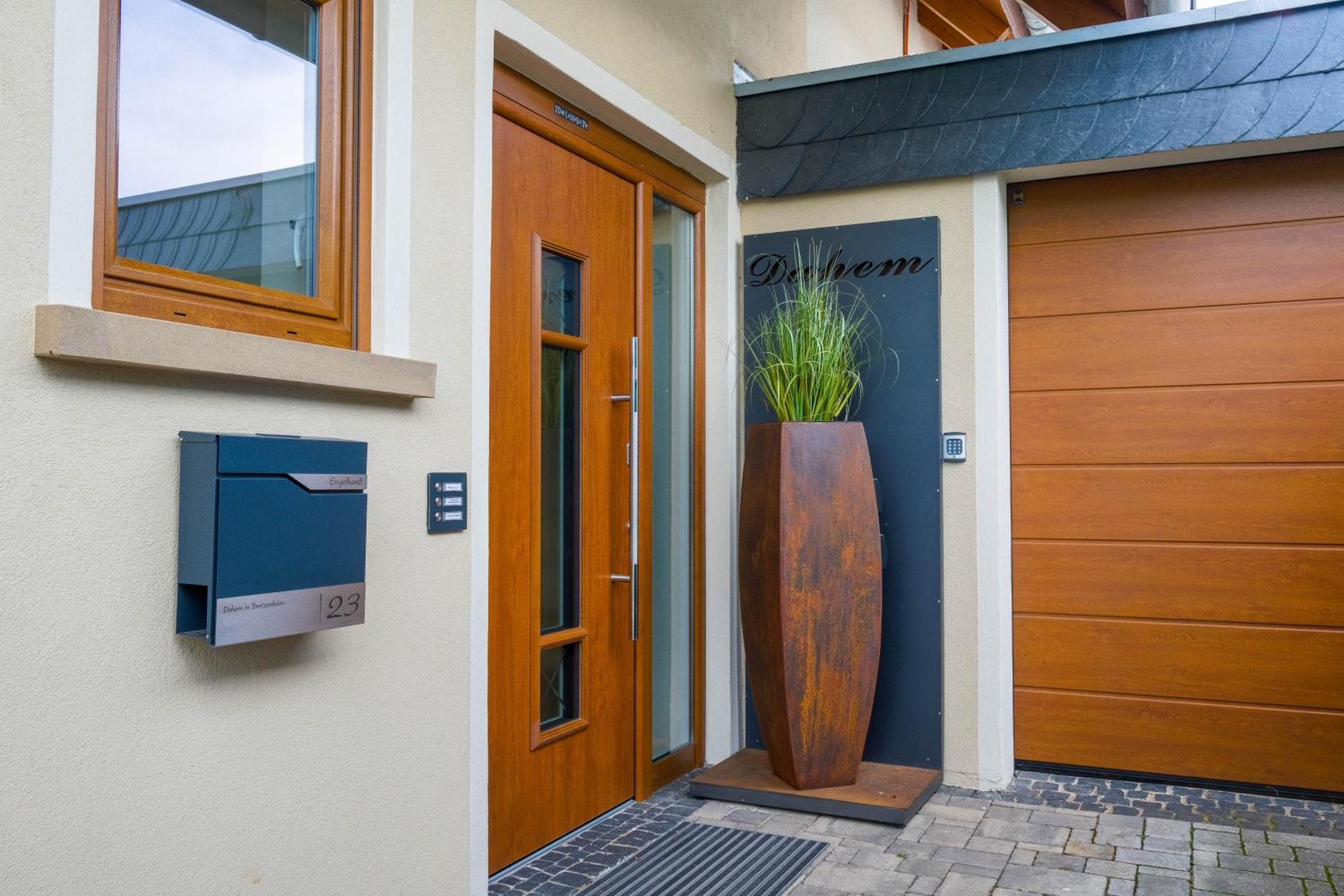 Dahem-apartments - Ruhig Parkplatz Rhein Main Gebiet Gut Erreichbar - App 1 Barrierefrei Mit Kamin Garten Und Hund - App 2 Mit Balkon *